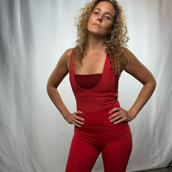 Free‎ People Movement Cut Out Cropped Exercise Jumpsuit in Red Size Small - Picture 11 of 11